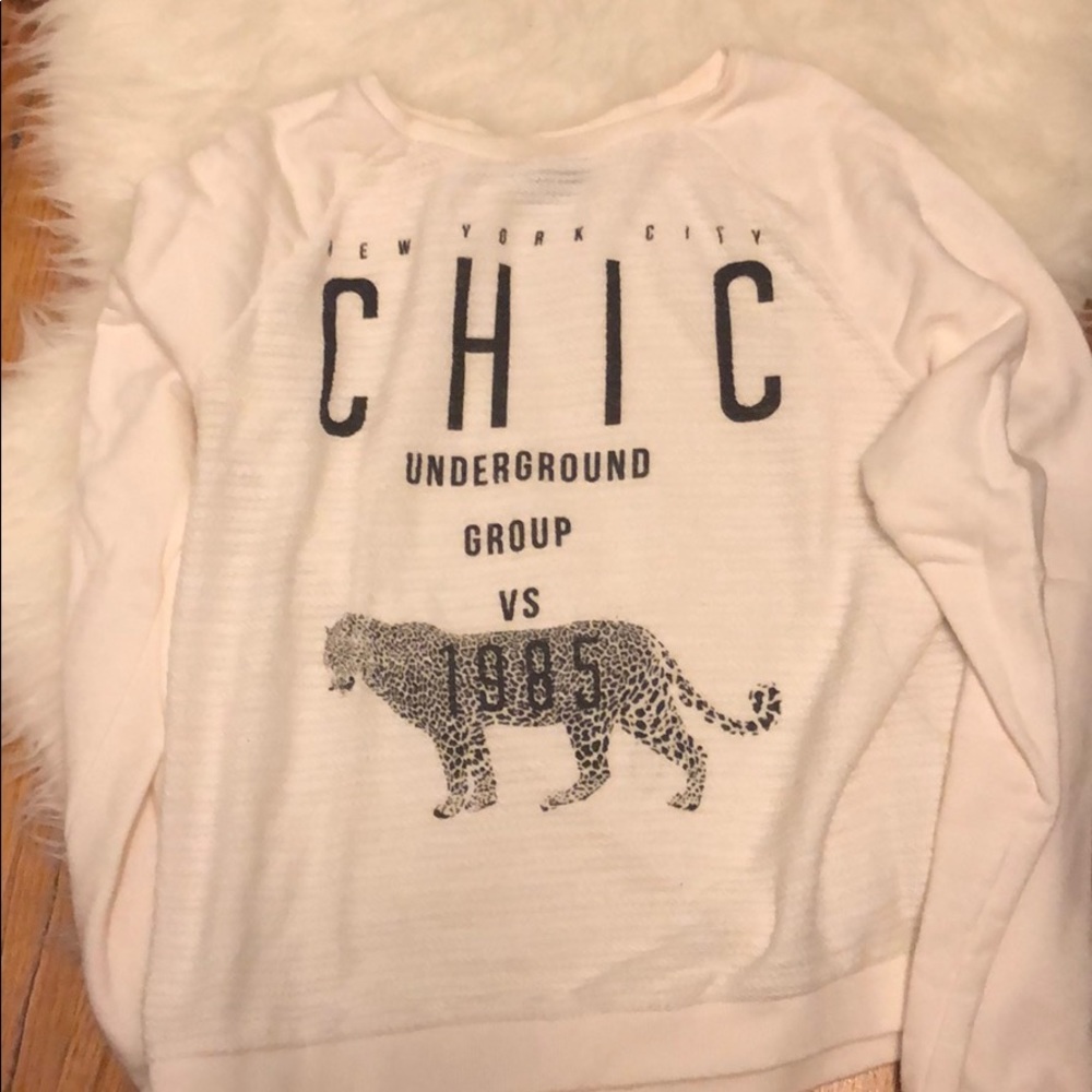 Crew neck